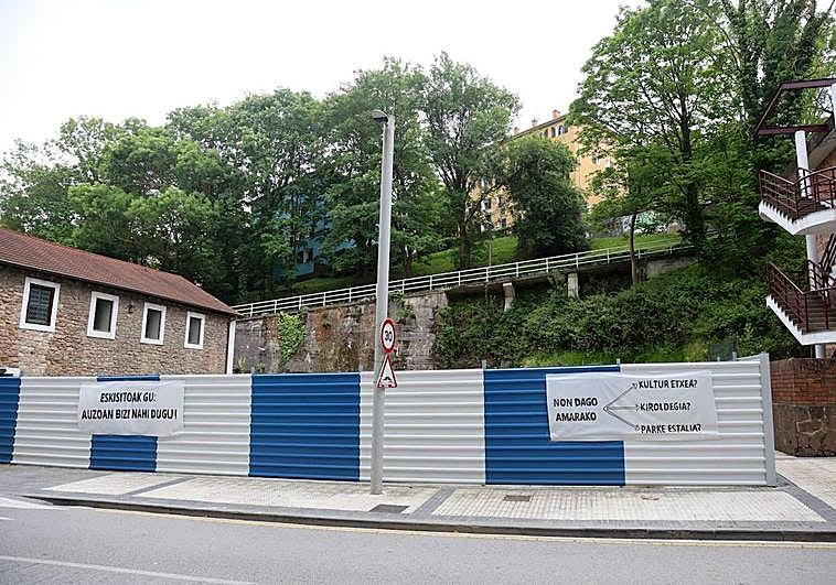 El Ayuntamiento venderá el solar de la calle Amara para hacer viviendas